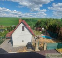 A cottage in Holíč with a pool in beautiful countryside.