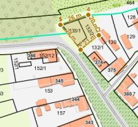 Residential plots in Tomášikovo on Mlynská Street with dimensions and parcel numbers.