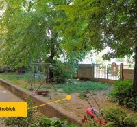 Private courtyard with trees and greenery, 3-room apartment on Šancová in Bratislava - Nové Mesto.