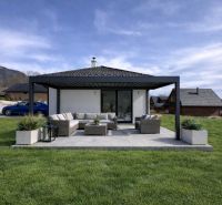 Family house in Ižipovce with a terrace, garden seating, greenery in the surroundings.
