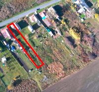 Aerial view of residential plots in Radnovce, marked with a red rectangle.