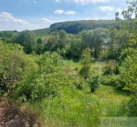 A green landscape surrounded by hills and forests in Podkylava suitable for plots - living.