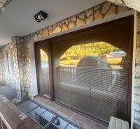 Stone facade and terrace with a view at a 2-room apartment in Sveti Vlas.