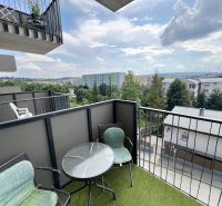 The balcony of a one-room apartment on Sibírska Street in Prešov with a view of the surroundings.