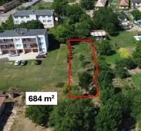 Aerial view of a residential plot in Hronovce with an area of 684 m².
