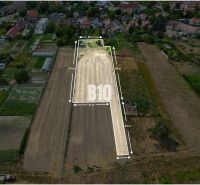 Plots - housing in Tomášov on Podzáhradná Street, ideal for building a family house.