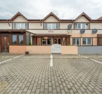 Row house with parking in front of a 2-room apartment in Poprad.