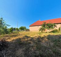 A family house on Školská Street in Tesárske Mlyňany with a spacious garden.
