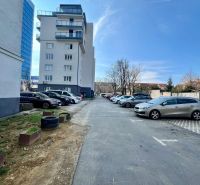Parking lot and apartment building in Bratislava on Vajnorská, close to a 2-room apartment.