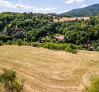 Plots - housing on Obrancov mieru Street in Banská Štiavnica offer beautiful views.