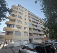 The apartment building on Kresánkova Street offers a 2-room apartment in Bratislava - Karlova Ves.