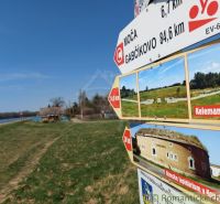 Cycling route with information boards in Nová Vieska, land - housing.