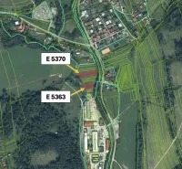 Aerial views of agricultural and forest lands in Olešná with parcel numbers E 5370 and E 5363.