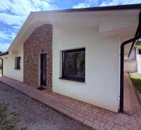 A family house on Zadarska Street in Banska Bystrica with a brick facade cladding.