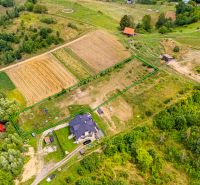 Aerial view of properties - housing in Lysá pod Makytou on Strelenka Street.