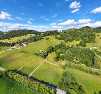 Meadows and hills around Oravská Jasenica suitable for plots - housing.