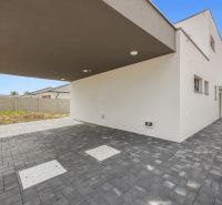 Family house on Sokol-Kolibrikova Street in Chorvátsky Grob with spacious parking space.