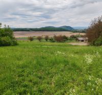 Plots - housing on Hlavná Street in Tovarnianska Polianka, surrounded by nature and hills.