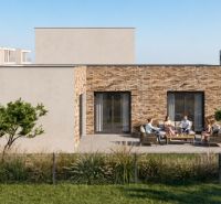 A family house in Poprad with a terrace where people gather for garden gatherings.