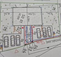 Project of a family house with parking spaces and dimensions in Sasinkovo on Sasinkova Street.