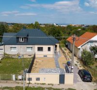 Family house on Trnavská Street in Nitra, with an access road and a garden.