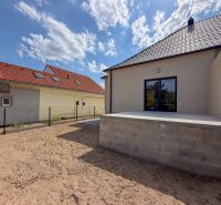 The family house on Trnavská Street in Nitra has a terrace with an unkempt yard.