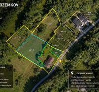 Overview of plots in the village of Makov, Čierne Street, with a recreational cottage and a building plot.