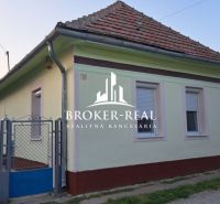A family house in Gönc with a classic pitched roof and colorful facade.