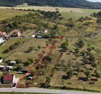 Plots - housing in the village of Jarabina, surrounded by greenery and rural landscape.