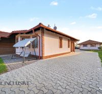 Family house on Kostolné Kračany Street in Dunajská Streda with a garden swing.