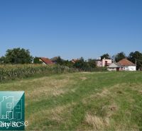 Plots - residential on Vrbová Street in Jelka, surrounded by nature and houses.