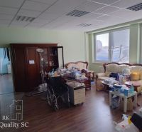 Room with fireplace furniture and wood-patterned flooring, Warehouses and halls.