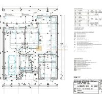 The floor plan of the family house in Hlboké includes the layout of the rooms and an outdoor terrace.