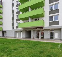Apartment building on Rustaveliho Street in Bratislava - Rača with commercial spaces.