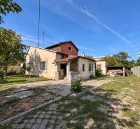 Family house with a large yard on Hlavná Street in Dunajská Lužná, Residential plots.