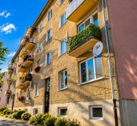 An apartment building on Fučíkova Street in Bardejov offers the opportunity to purchase a 2-room apartment.