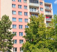 Apartment building on Žilinská Street in Trenčín, suitable for a 3-room apartment.