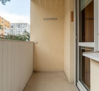 The balcony of a 3-room apartment on Záborského Street in Poprad, view of the housing estate.
