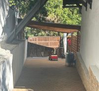 Entrance to the courtyard at a 3-room apartment on Cesta na Kamzík in Bratislava.