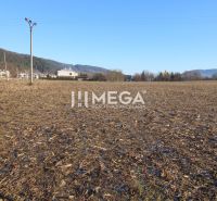 Land - housing in Ptičie with a view of the surrounding landscape.