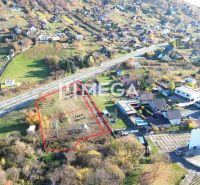 Vinné offers residential plots with views of the picturesque landscape and surrounding buildings.