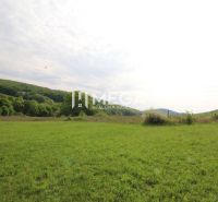 Beautiful green plot of land in the village of Vyšný Kazimír for living with hilly surroundings.