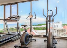 Gym with a sea view, apartment construction, Pattaya.