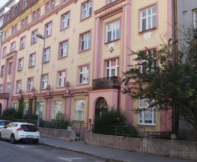 Studio, Klemensova, Rent, Bratislava - Staré Mesto, Slovakia