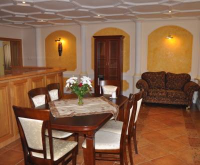 Rent Three bedroom apartment, Three bedroom apartment, Zámocká, Bratis
