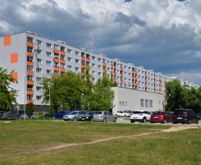 Searching for Three bedroom apartment, Three bedroom apartment, Jaseňo