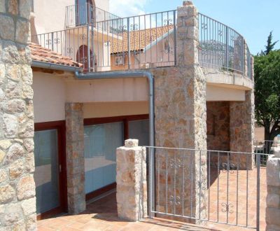 Sale Family house, Starigrad, Croatia
