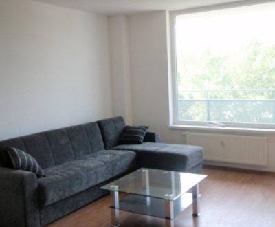 Rent Three bedroom apartment, Nová Rožňavská, Bratislava - Nové Mesto,