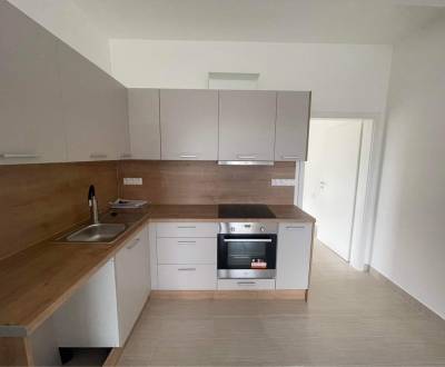 Rent Two bedroom apartment, Two bedroom apartment, Nové Zámky, Nové Zá