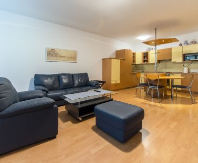 Spacious 1bdr apt 80m2, with balcony and A/C in a great location